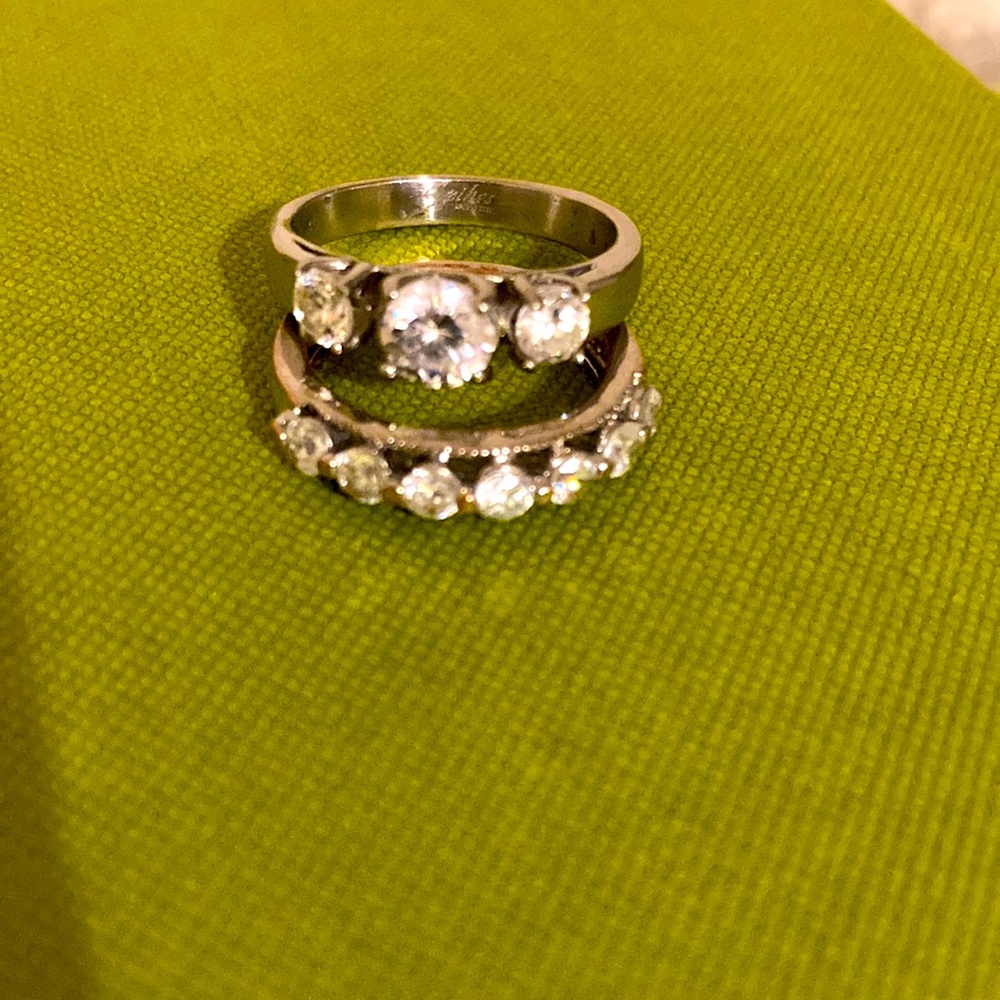 Stainless steel wedding band set with CZ💎🦢💫